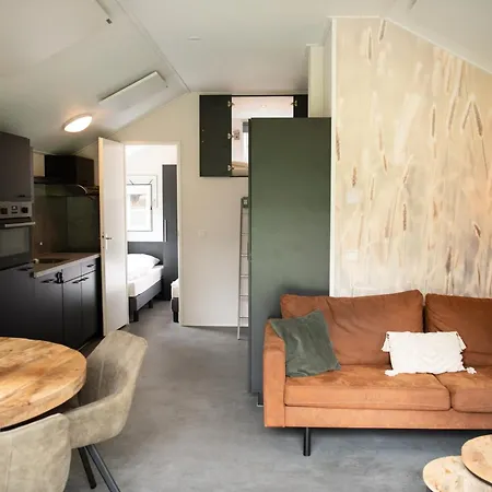De Bijsselse Enk, Noors 19 Chalet *