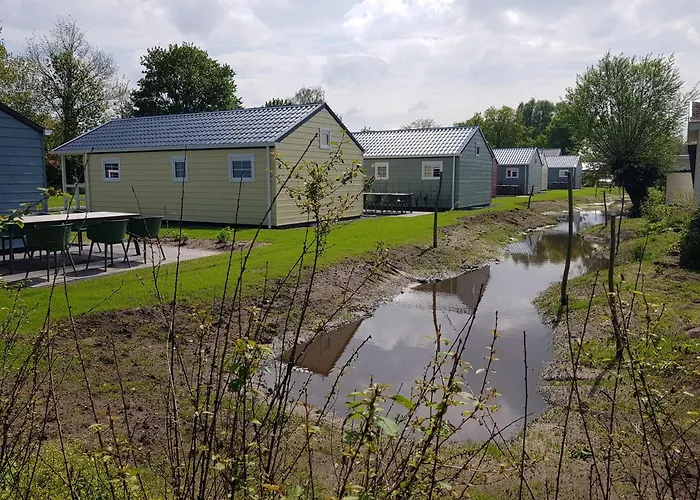 De Bijsselse Enk, Noors 19 Dağ evi *